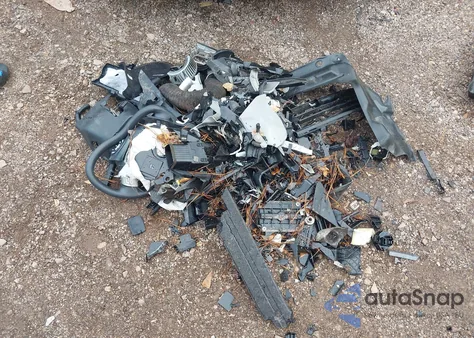 2013 Toyota Corolla Le from USA, damaged, VIN 5YFBU4EE6DP147797